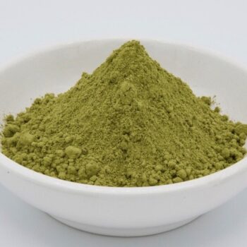 White Kratom Powder